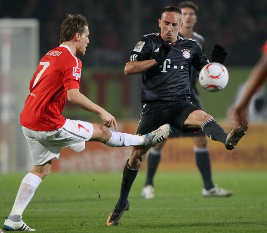 并期待在詹 并期待在詹